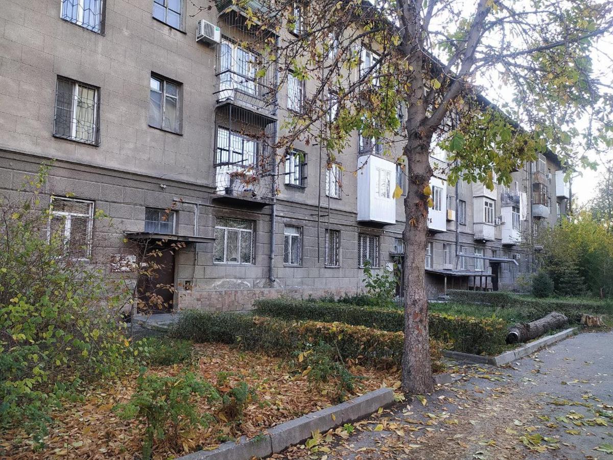 Aura On Erkindik Boulevard Bishkek Ngoại thất bức ảnh